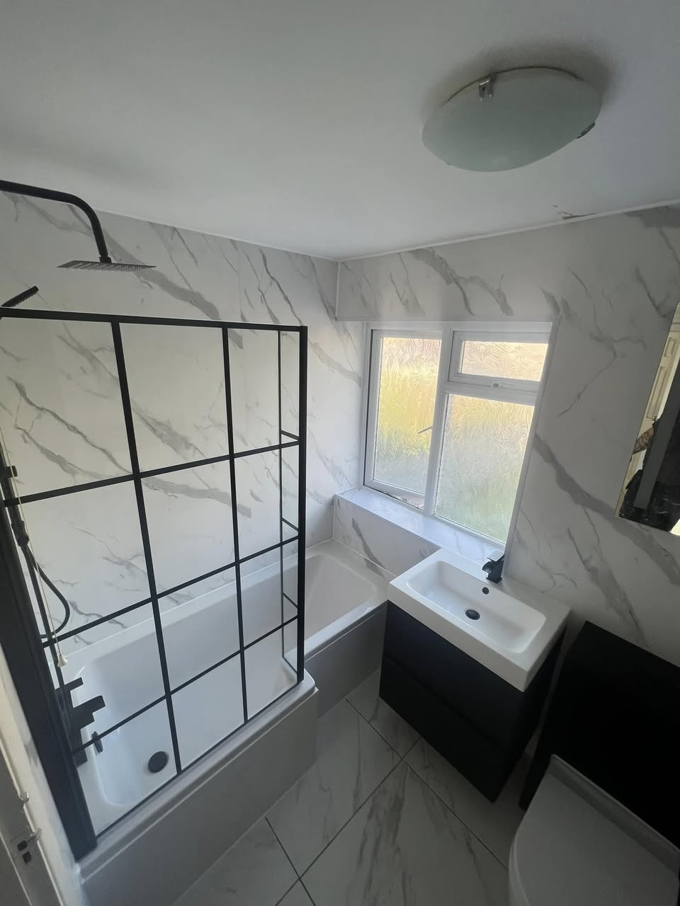 Crittall-Style Bath Screen
